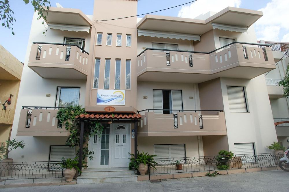 Sunset Seaside Apartments & Studios Réthymnon Extérieur photo