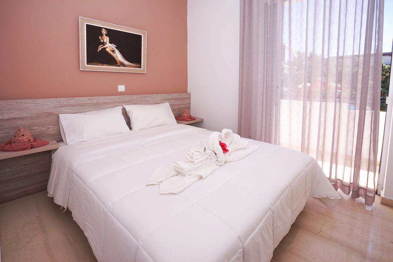Sunset Seaside Apartments & Studios Réthymnon Extérieur photo