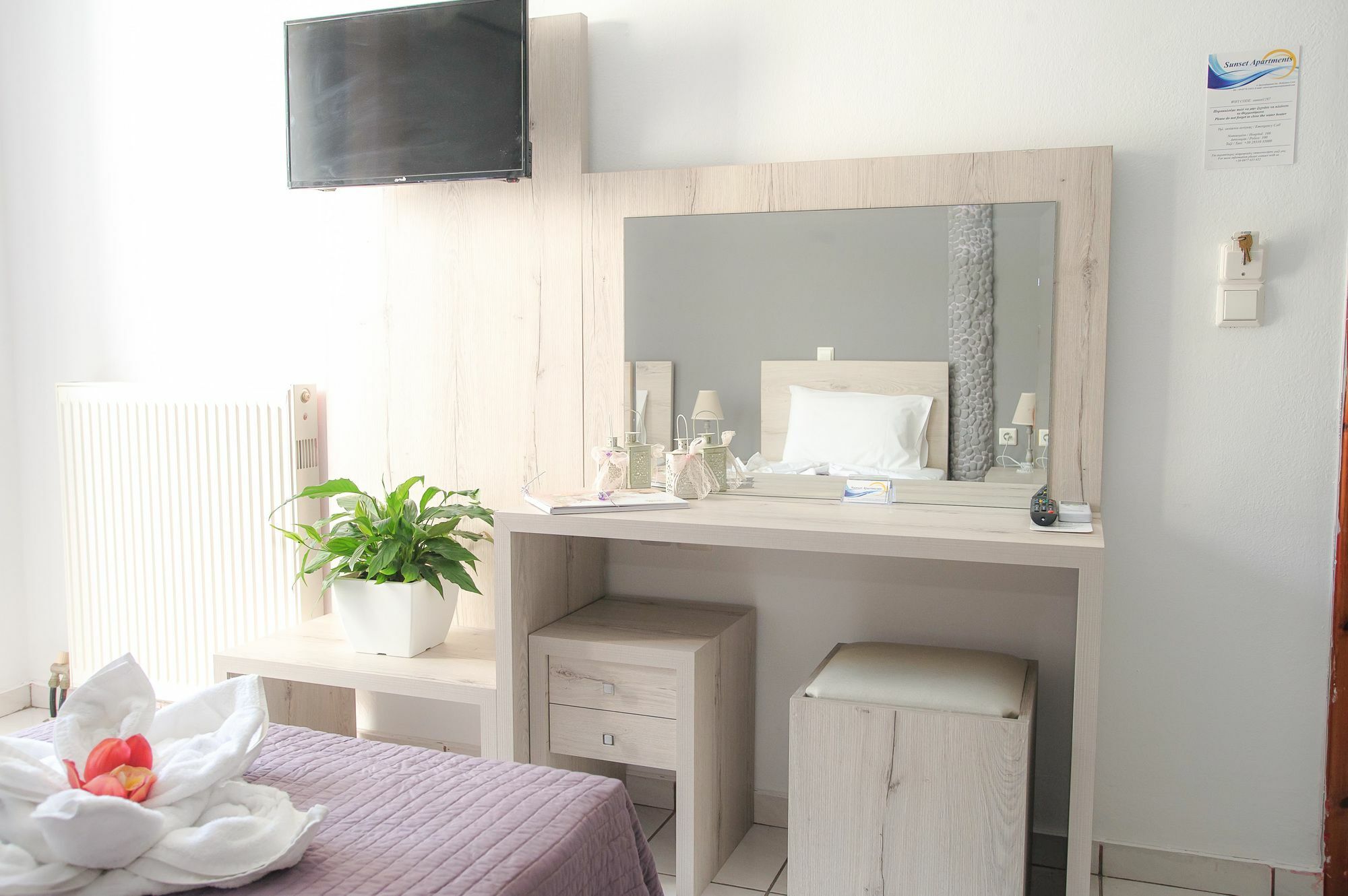 Sunset Seaside Apartments & Studios Réthymnon Extérieur photo